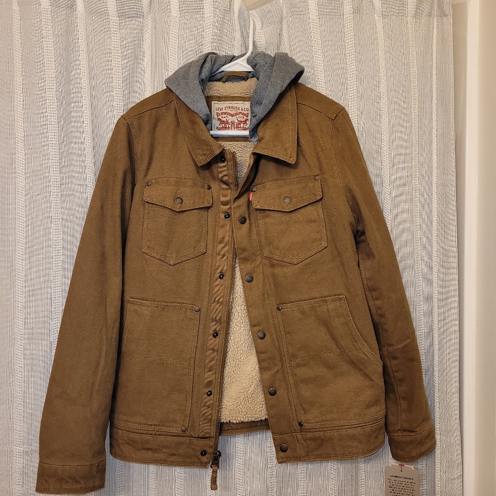 Mens Levi's Jacket with Sherpa Lining Size Small